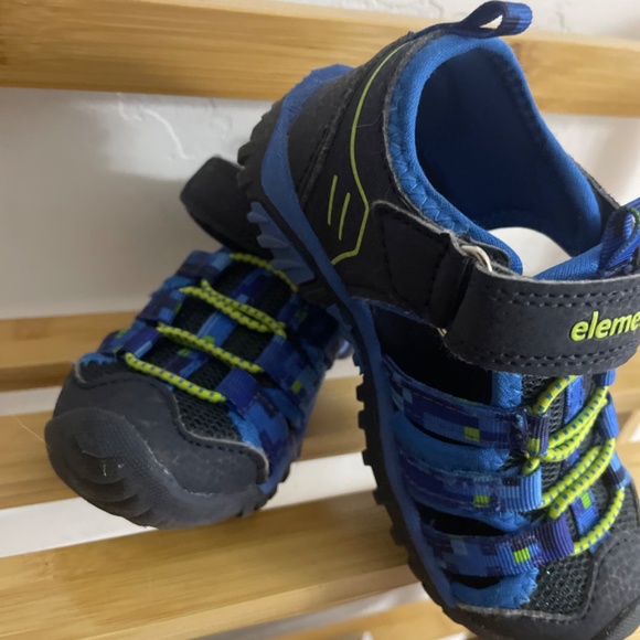 Summer Sandals Element Blue size 9 - Picture 3 of 6